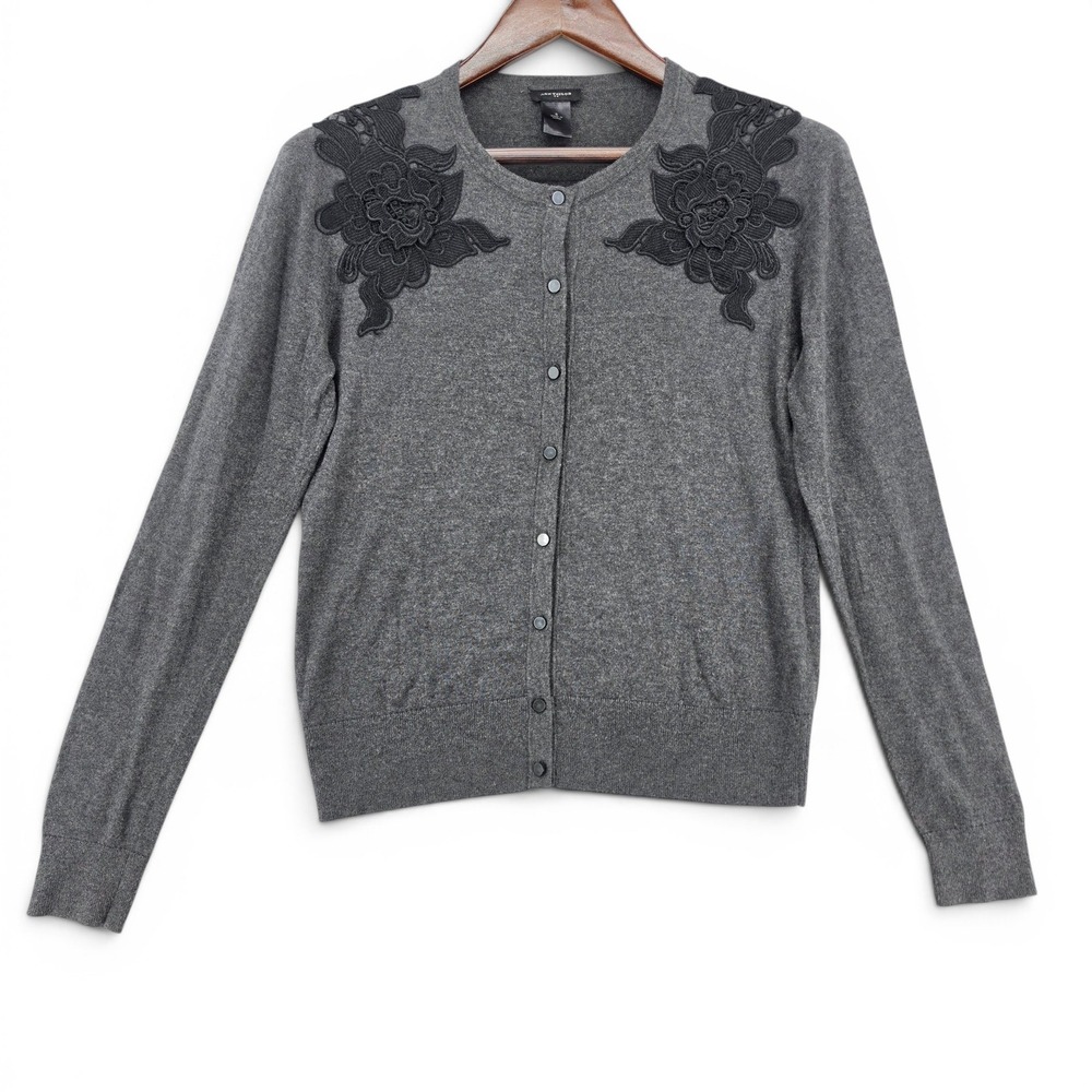 Ann Taylor Gray‎ Floral Applique Cardigan Small Snap Front Feminine Classic